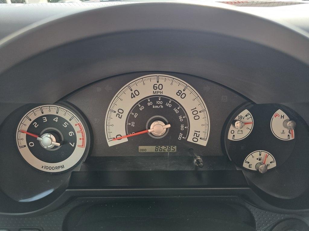 Toyota FJ Cruiser 4WD 4dr Man (Natl) 2013