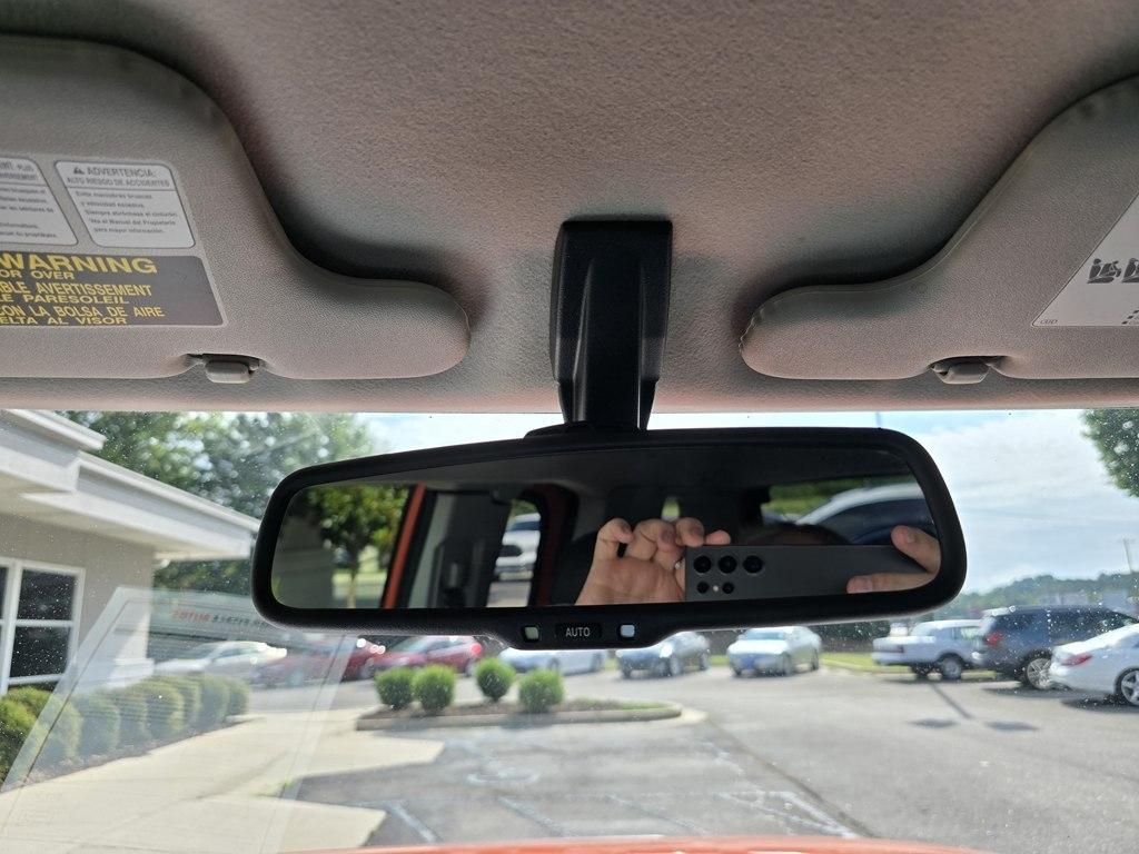 Toyota FJ Cruiser 4WD 4dr Man (Natl) 2013