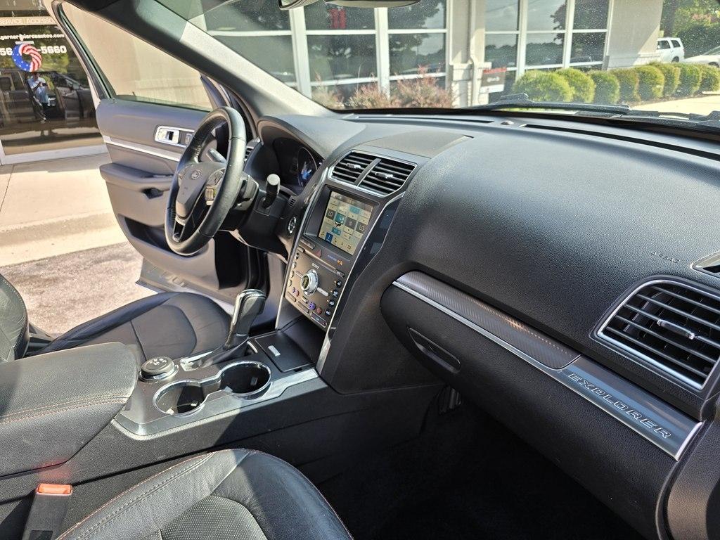 Ford Explorer Sport 4WD 2019