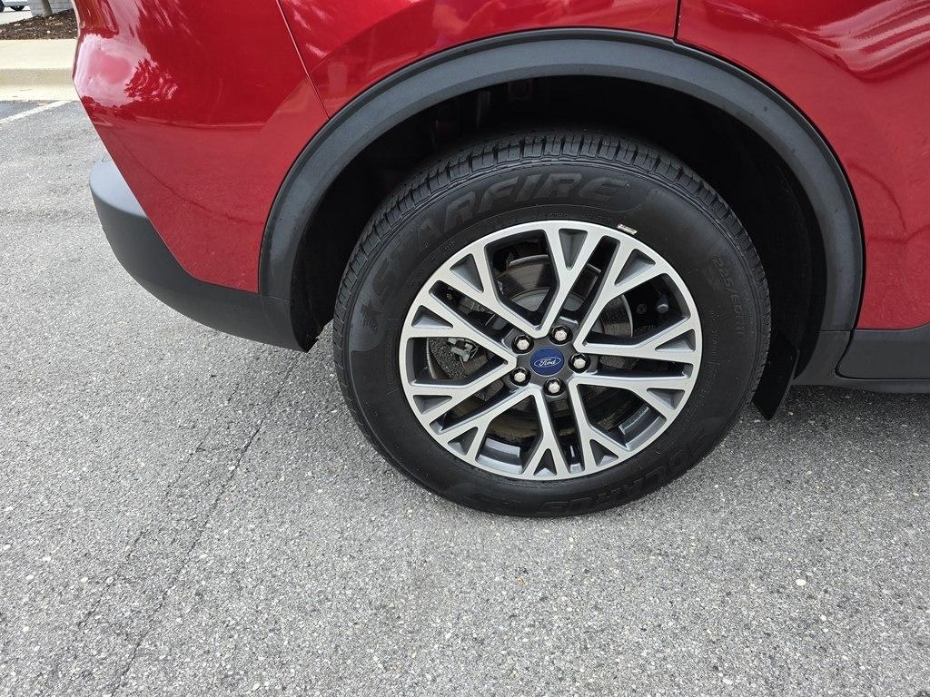 Ford Escape SEL FWD 2020