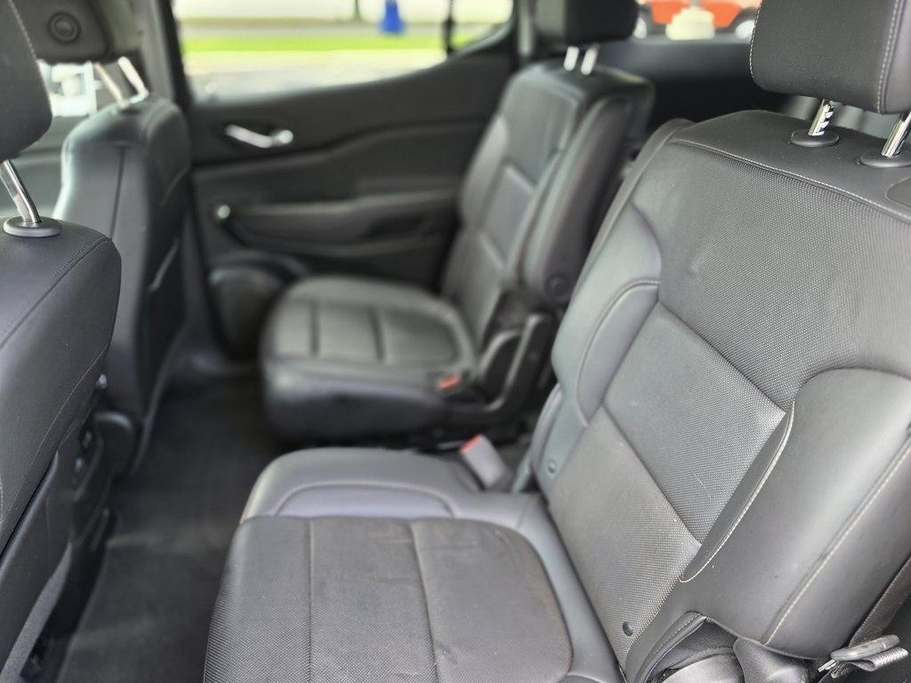 GMC Acadia AWD 4dr SLT 2023