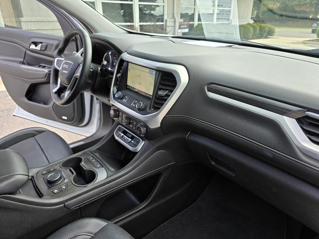 GMC Acadia AWD 4dr SLT 2023