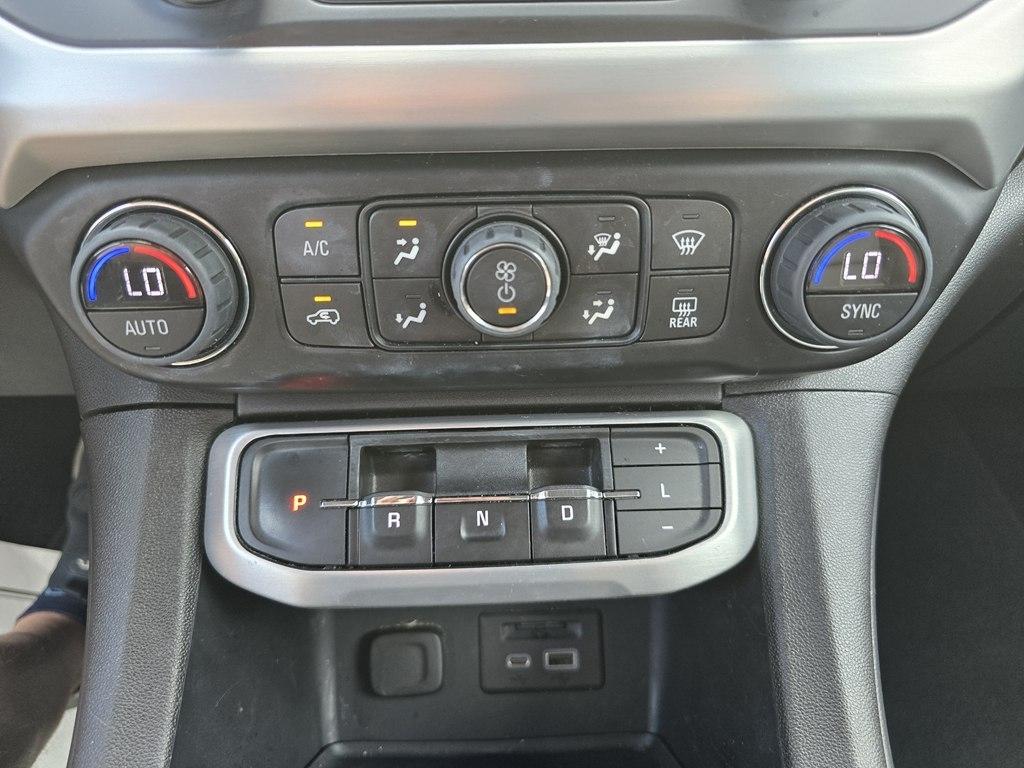 GMC Acadia AWD 4dr SLT 2023