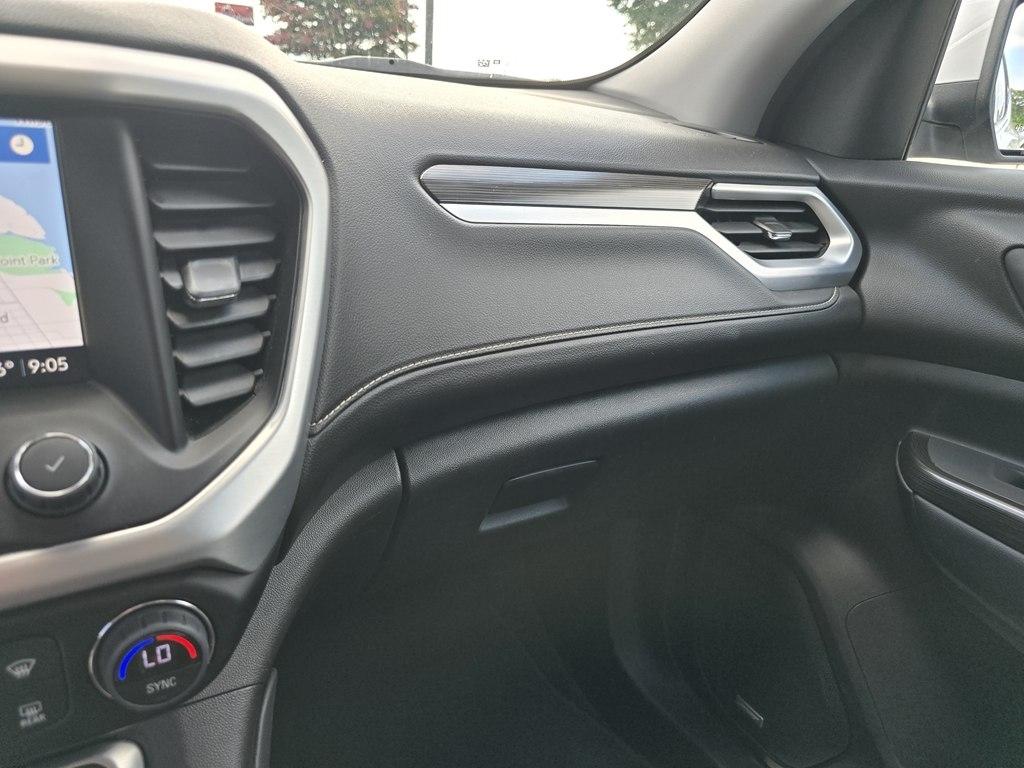 GMC Acadia AWD 4dr SLT 2023