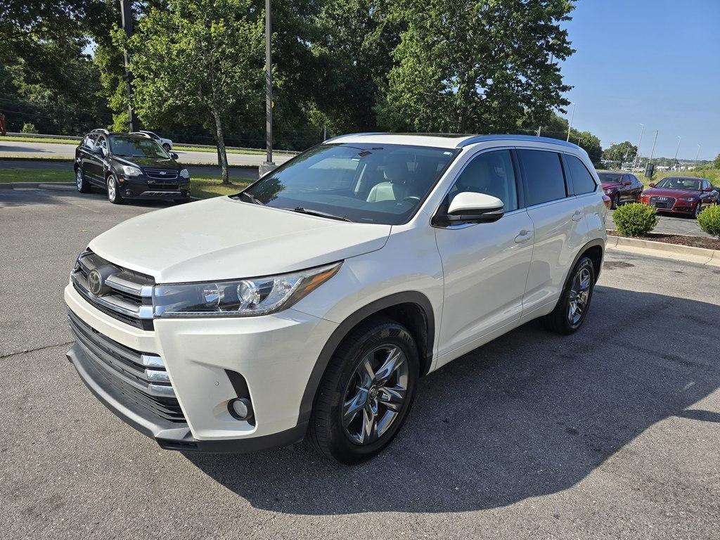Toyota Highlander Limited V6 FWD (Natl) 2017