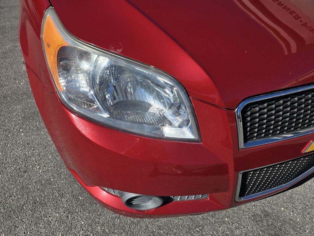 Chevrolet Aveo 5dr HB LT w/1LT 2011