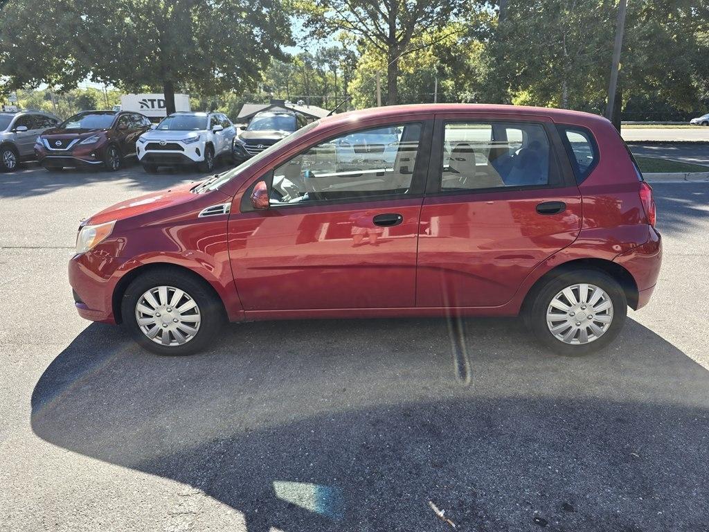 Chevrolet Aveo 5dr HB LT w/1LT 2011