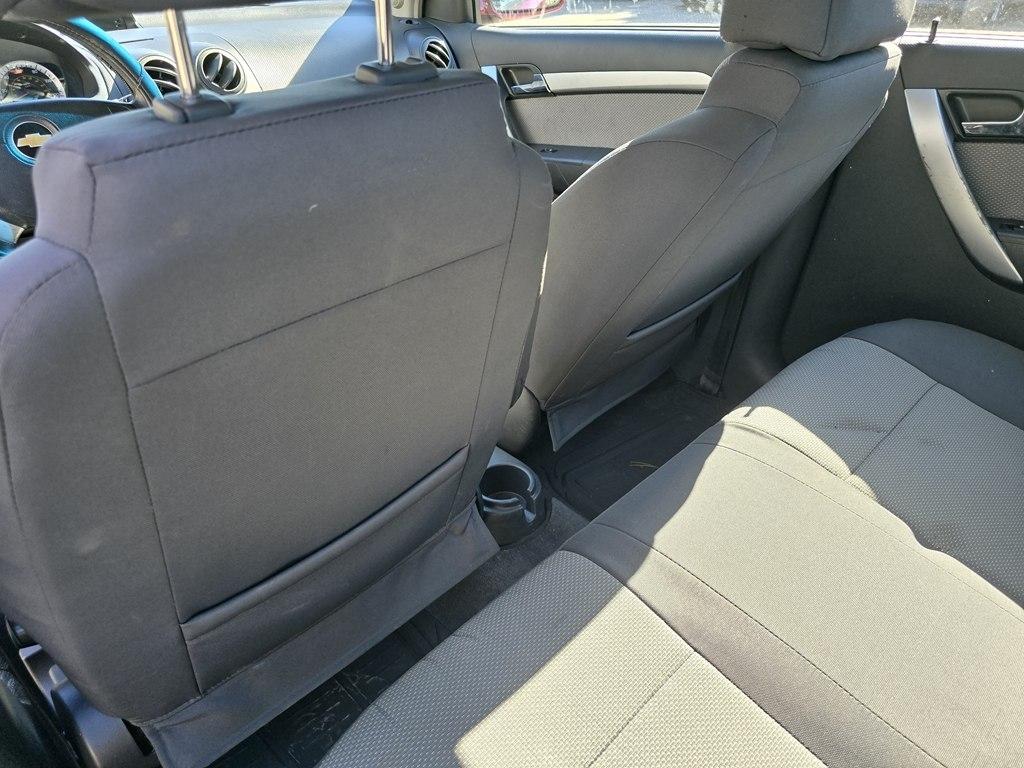 Chevrolet Aveo 5dr HB LT w/1LT 2011