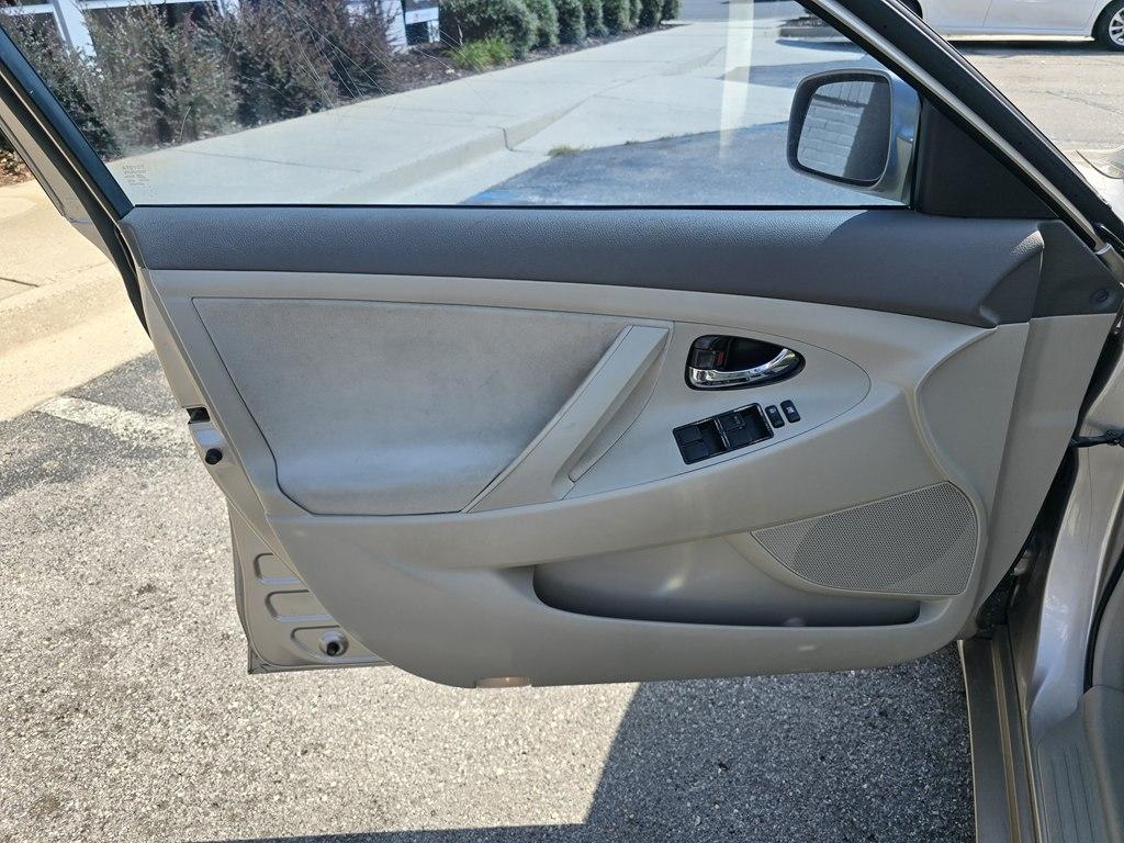 Toyota Camry 4dr Sdn V6 Auto XLE (Natl) 2008