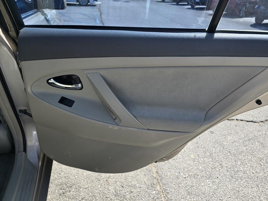 Toyota Camry 4dr Sdn V6 Auto XLE (Natl) 2008