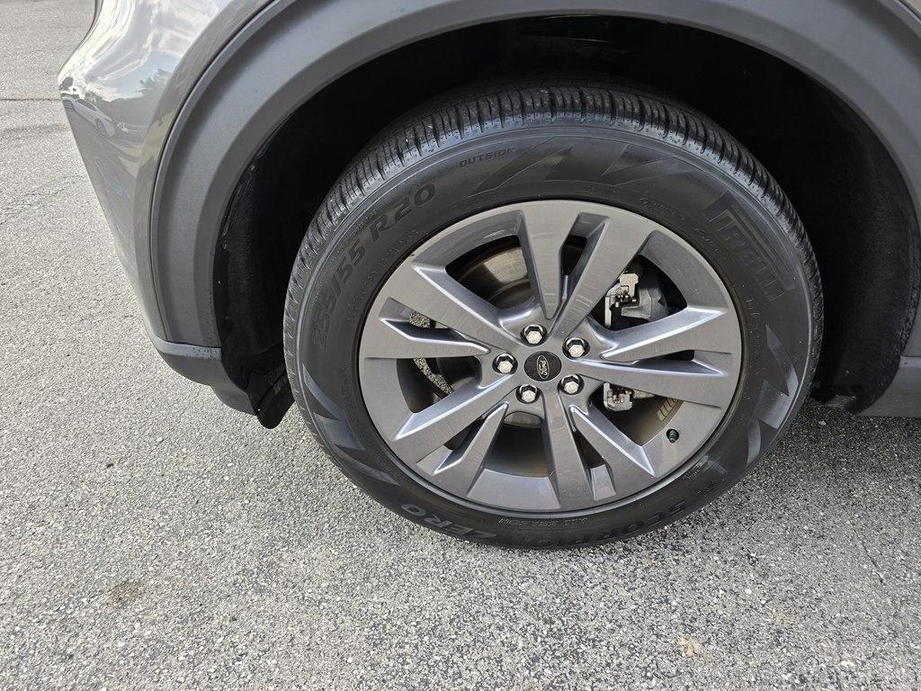 Ford Explorer XLT RWD 2023