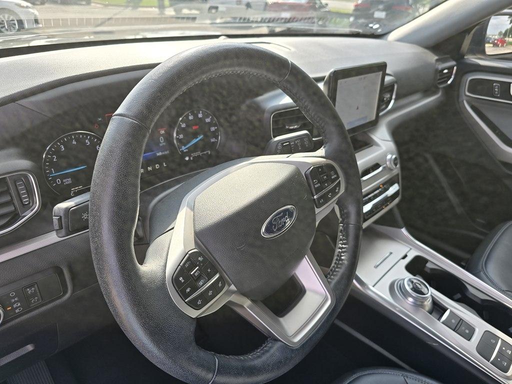 Ford Explorer XLT RWD 2023