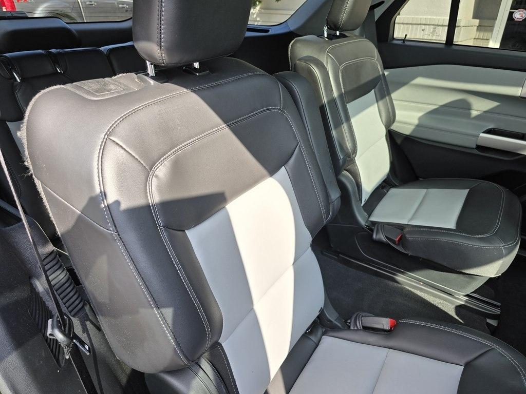 Ford Explorer XLT RWD 2023