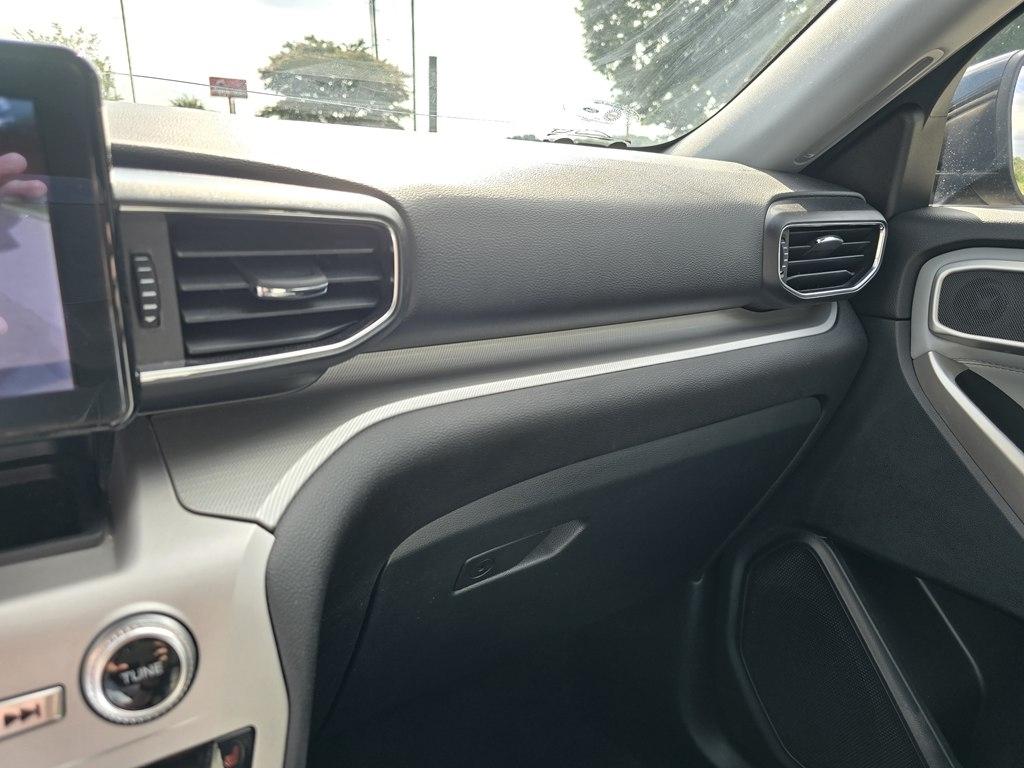 Ford Explorer XLT RWD 2023