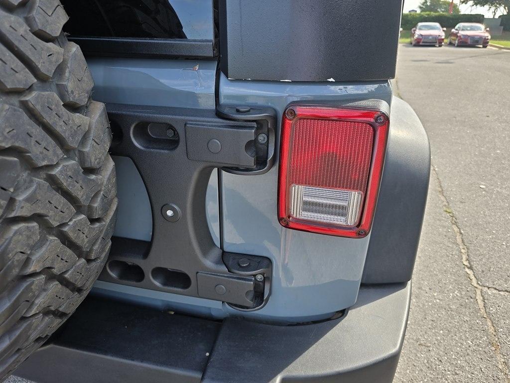 Jeep Wrangler 4WD 2dr Sport 2014