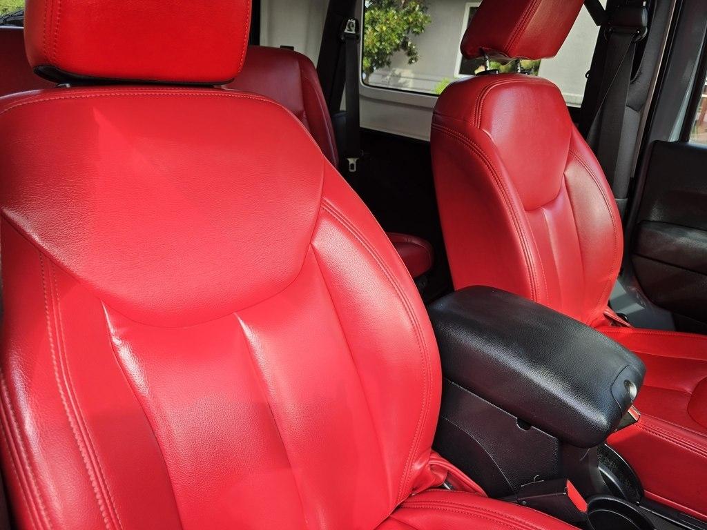 Jeep Wrangler 4WD 2dr Sport 2014