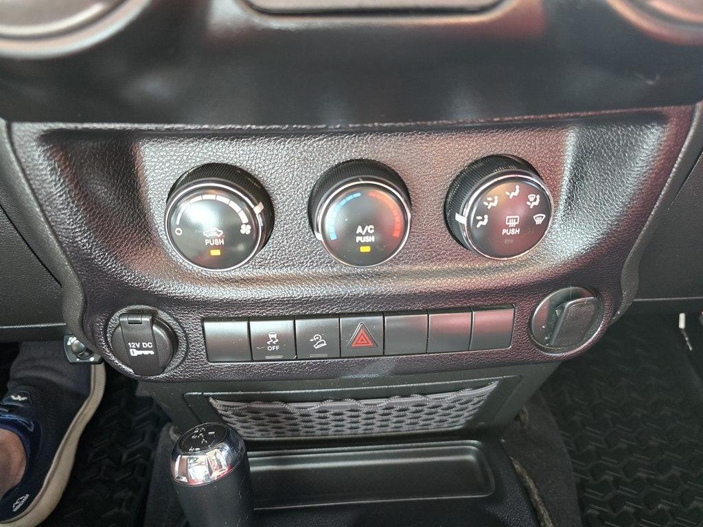 Jeep Wrangler 4WD 2dr Sport 2014