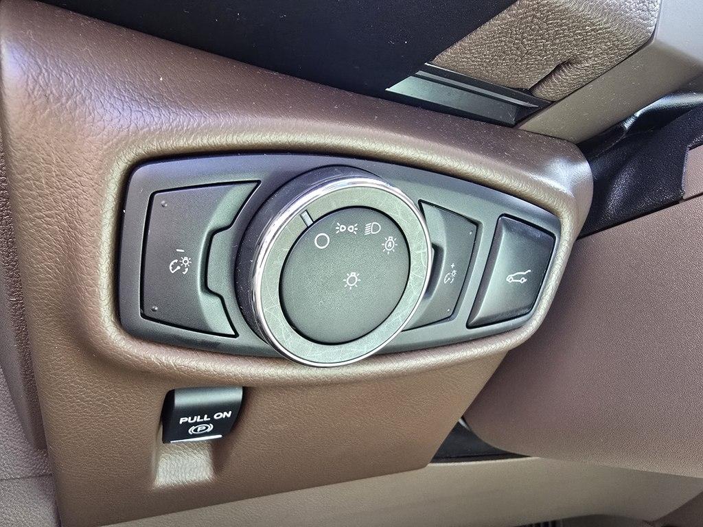 Lincoln MKX AWD 4dr Reserve 2016
