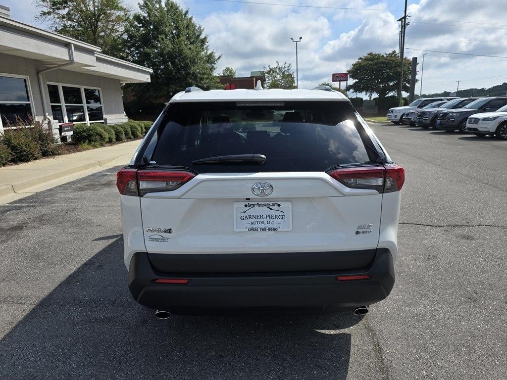 Toyota RAV4 Hybrid XLE AWD (Natl) 2025