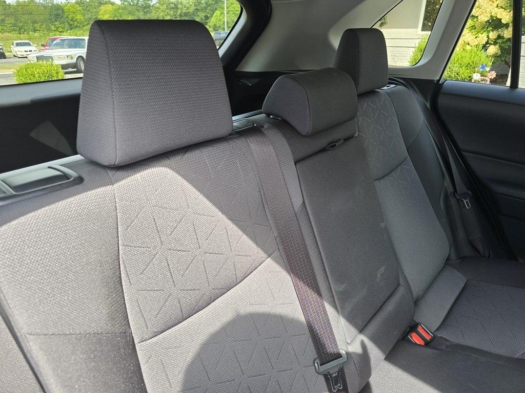 Toyota RAV4 Hybrid XLE AWD (Natl) 2025