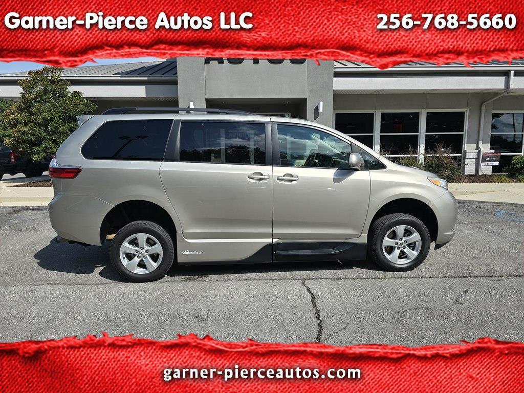2015 Toyota Sienna 5dr 7-Pass Van LE AAS FWD (Natl)