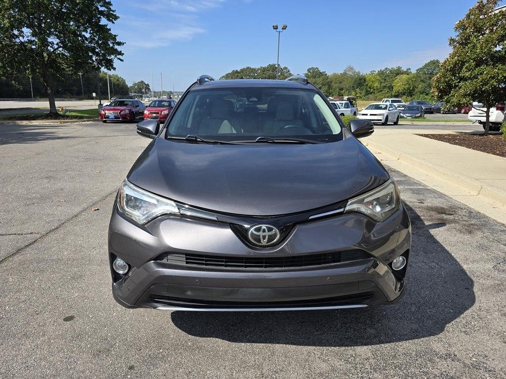 Toyota RAV4 photo 4