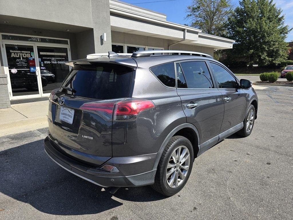 Toyota RAV4 photo 13