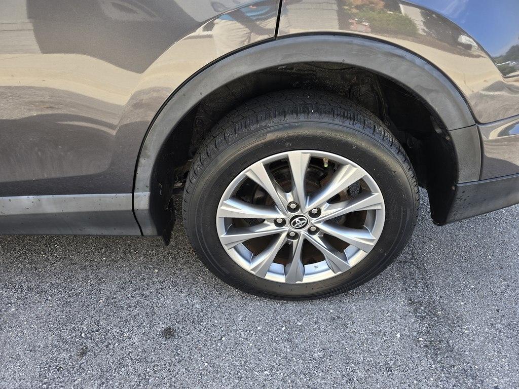 Toyota RAV4 photo 17