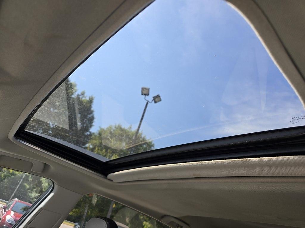 Toyota RAV4 photo 21