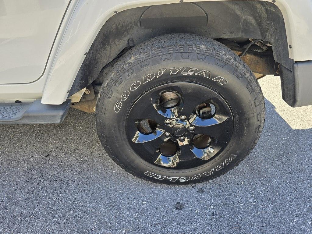 Jeep Wrangler photo 17