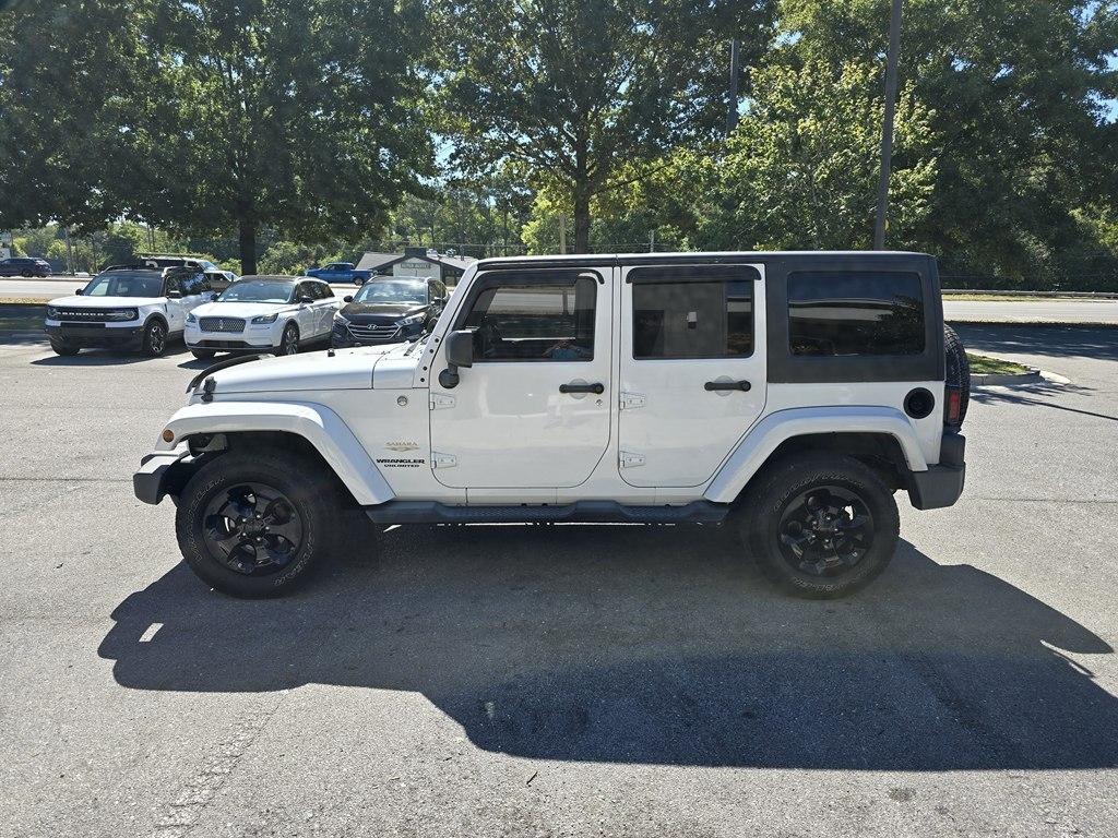 Jeep Wrangler Unlimited 4WD 4dr Sahara 2014