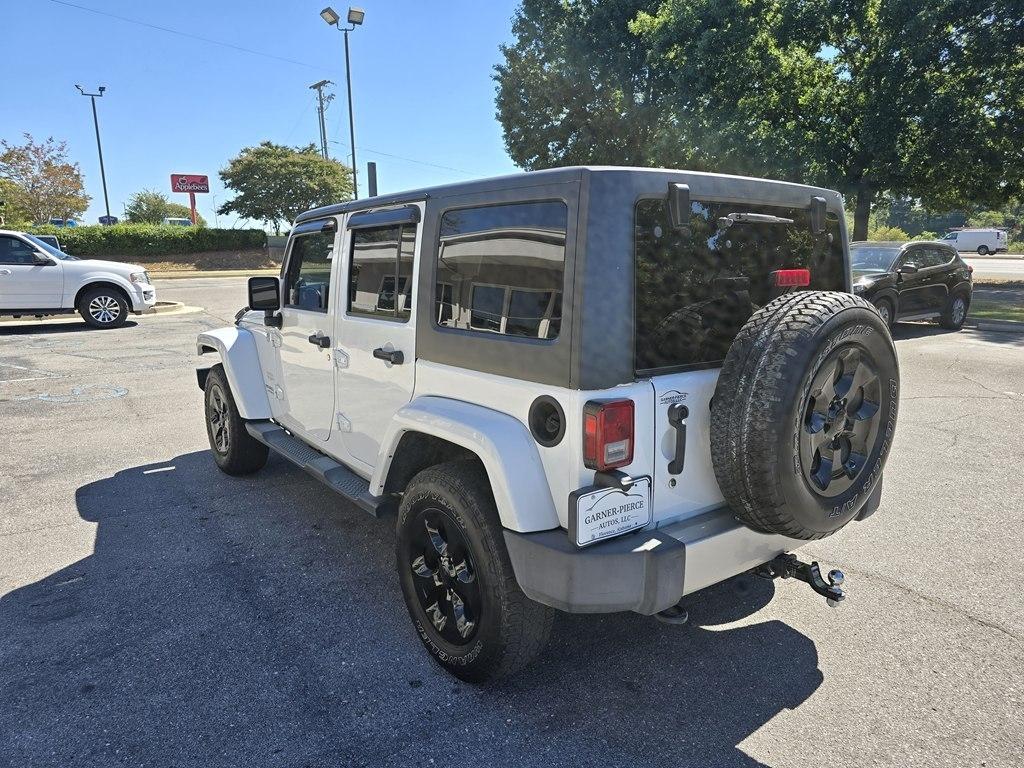 Jeep Wrangler Unlimited 4WD 4dr Sahara 2014