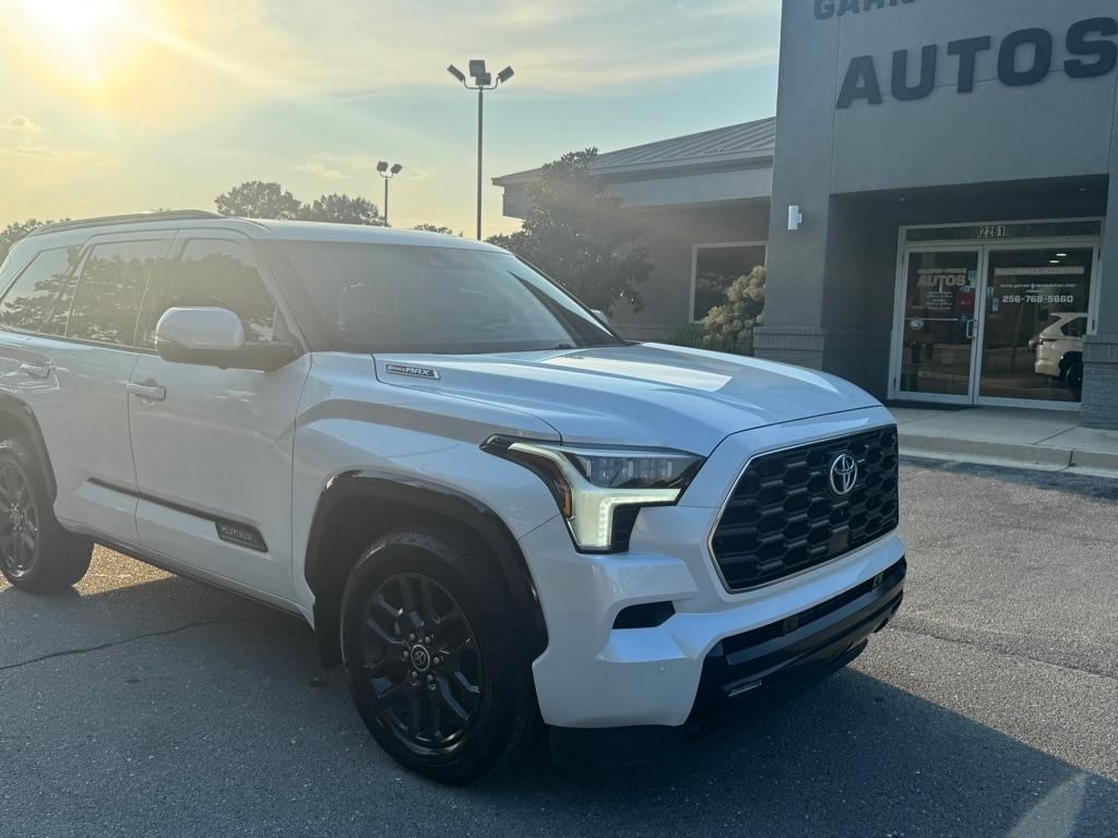 Toyota Sequoia Plantium 4WD 2023
