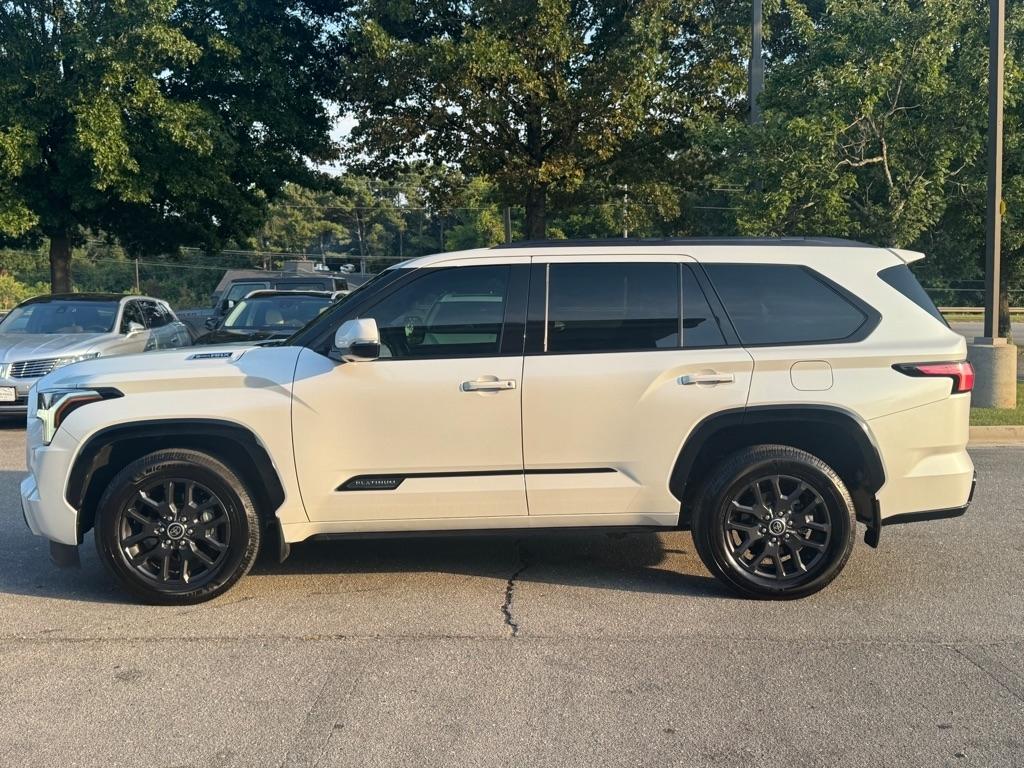 Toyota Sequoia Plantium 4WD 2023