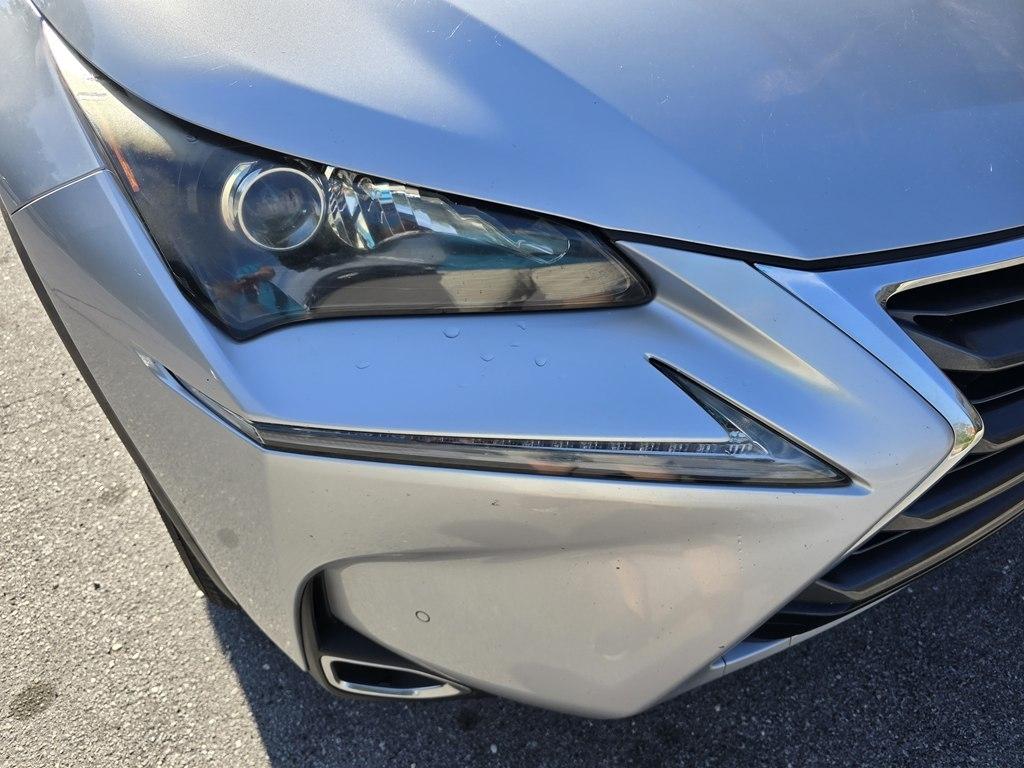 Lexus NX 200t FWD 4dr 2016