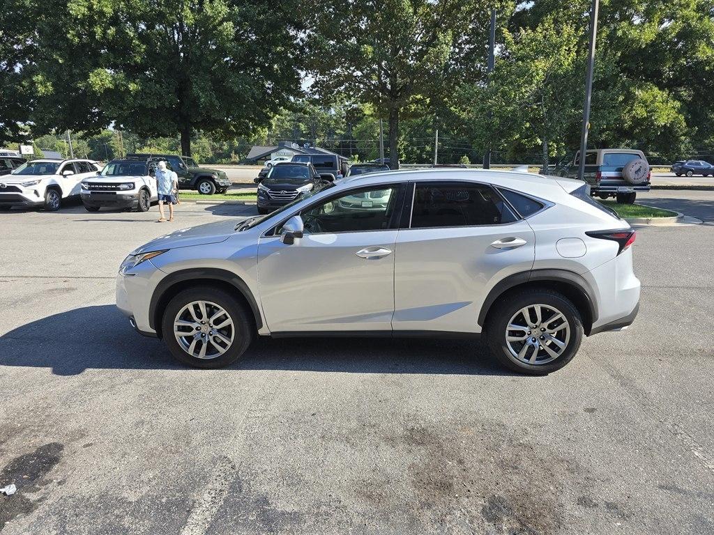 Lexus NX 200t FWD 4dr 2016