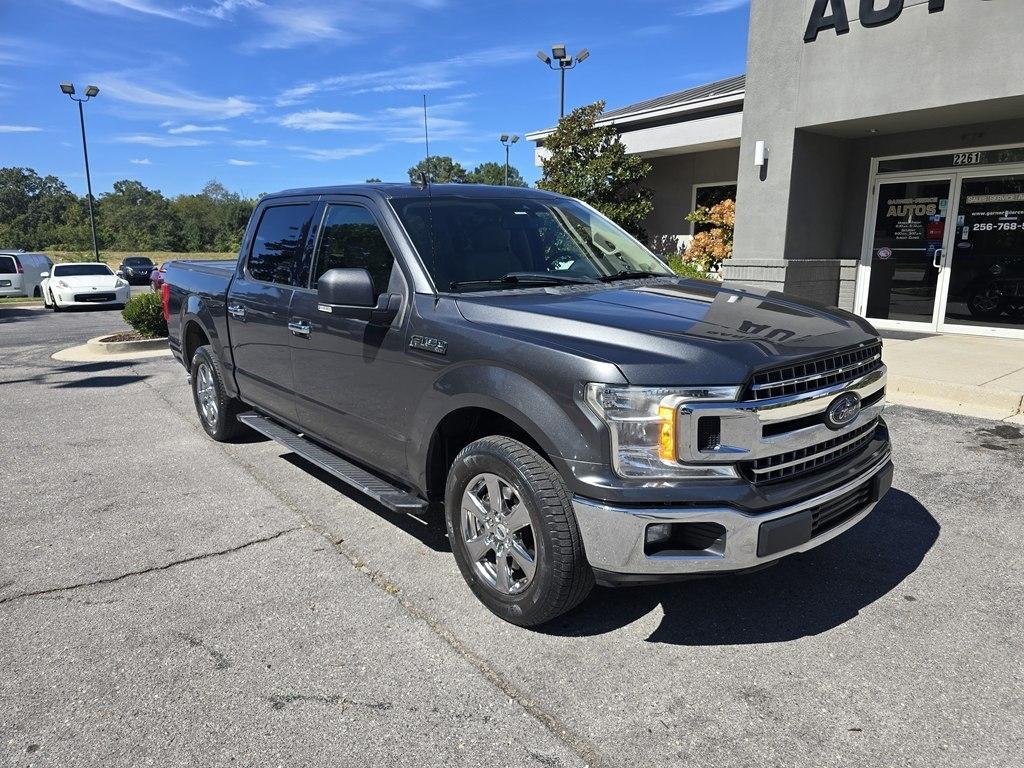 Ford F-150 photo 2