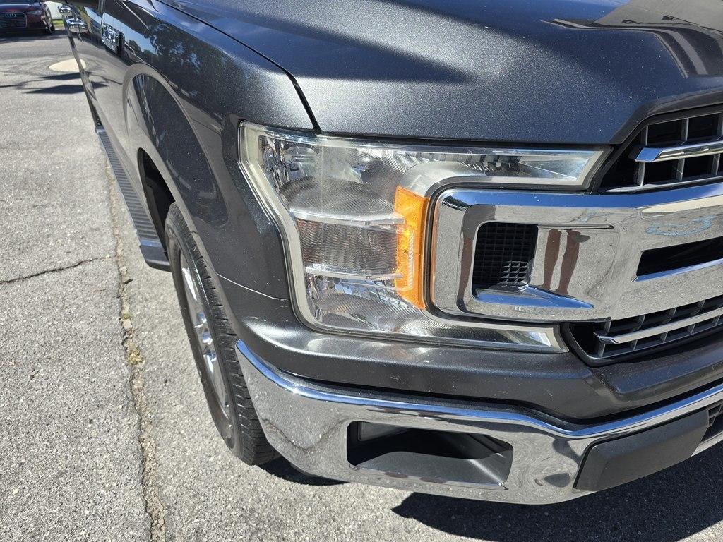 Ford F-150 photo 3