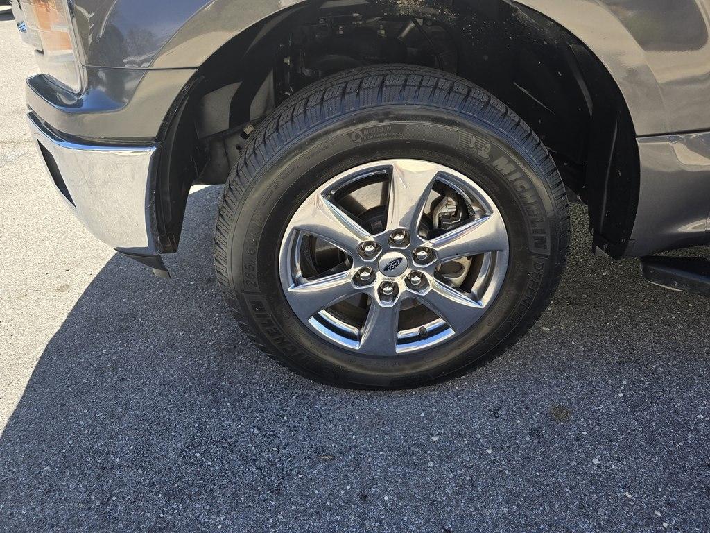 Ford F-150 photo 16