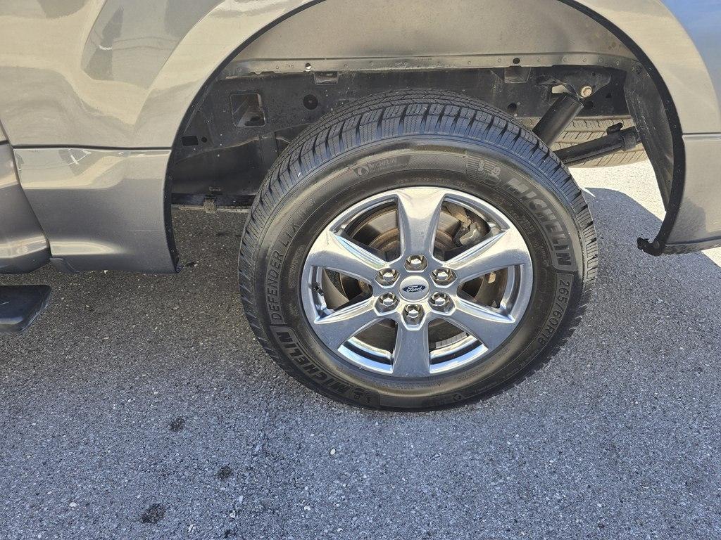 Ford F-150 photo 17