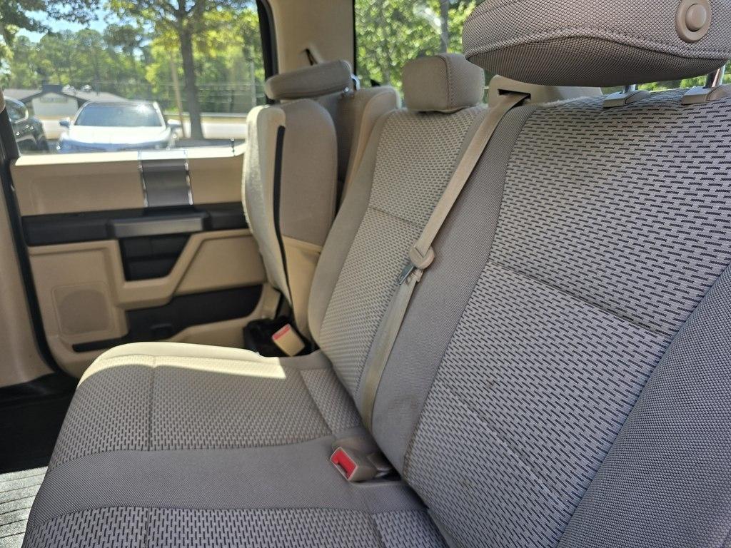 Ford F-150 photo 23