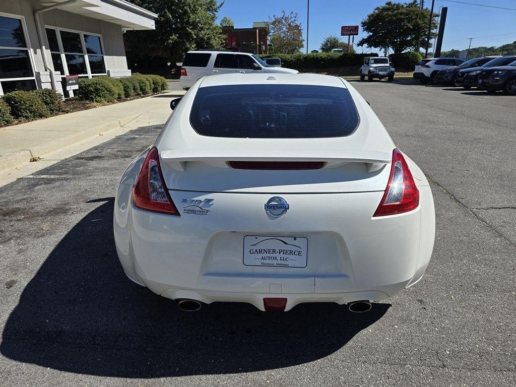 Nissan 370Z 2dr Cpe Auto Touring 2013