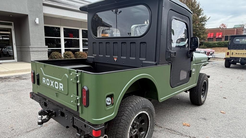 Mahindra ROXOR  2026