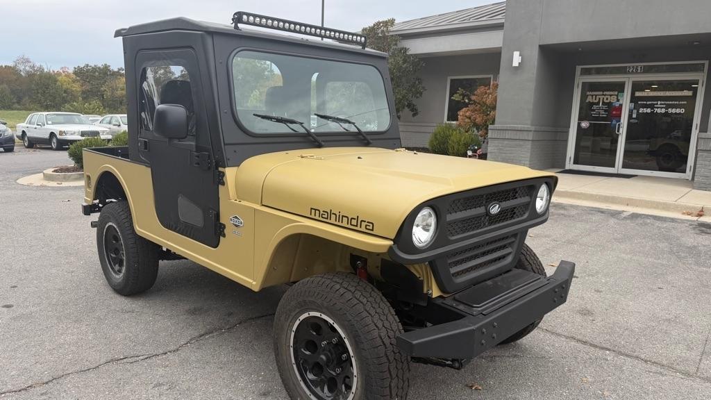 Mahindra ROXOR  2026
