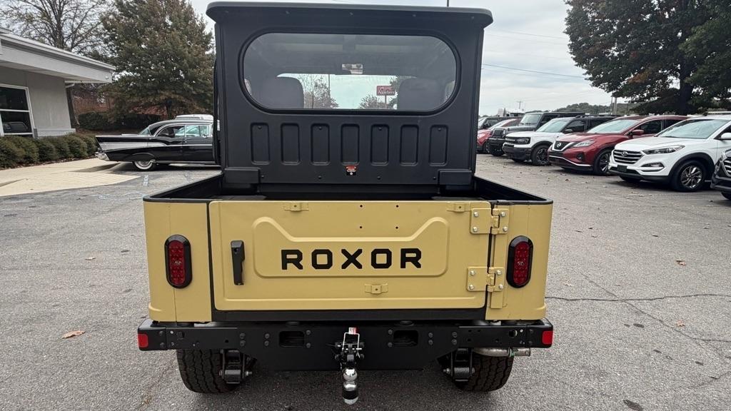 Mahindra ROXOR  2026