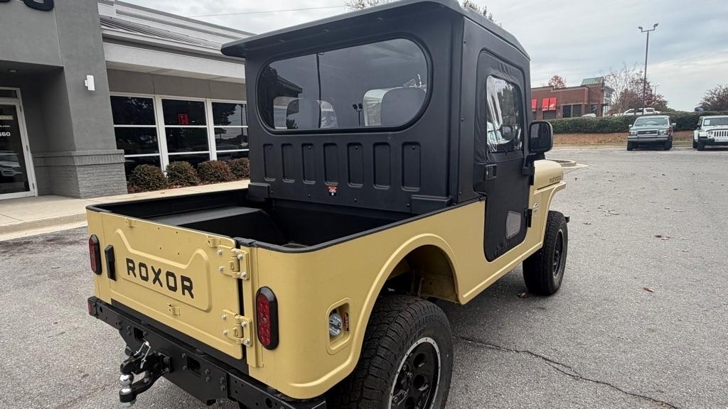 Mahindra ROXOR  2026