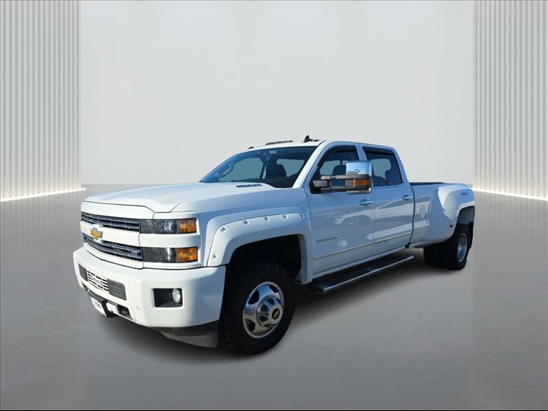 2016 Chevrolet Silverado 3500HD LTZ Crew Cab 4WD