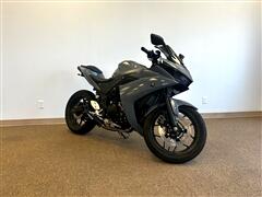2018 Yamaha YZFR3A  2018 Yamaha YZFR3A