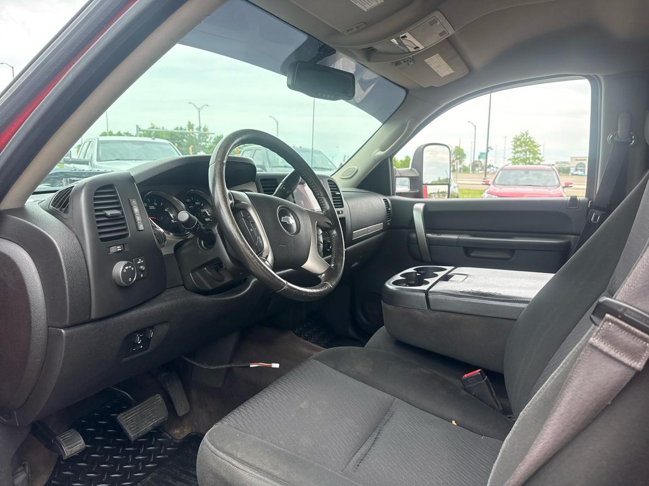 Chevrolet Silverado 2500HD LT Crew Cab 4WD 2013