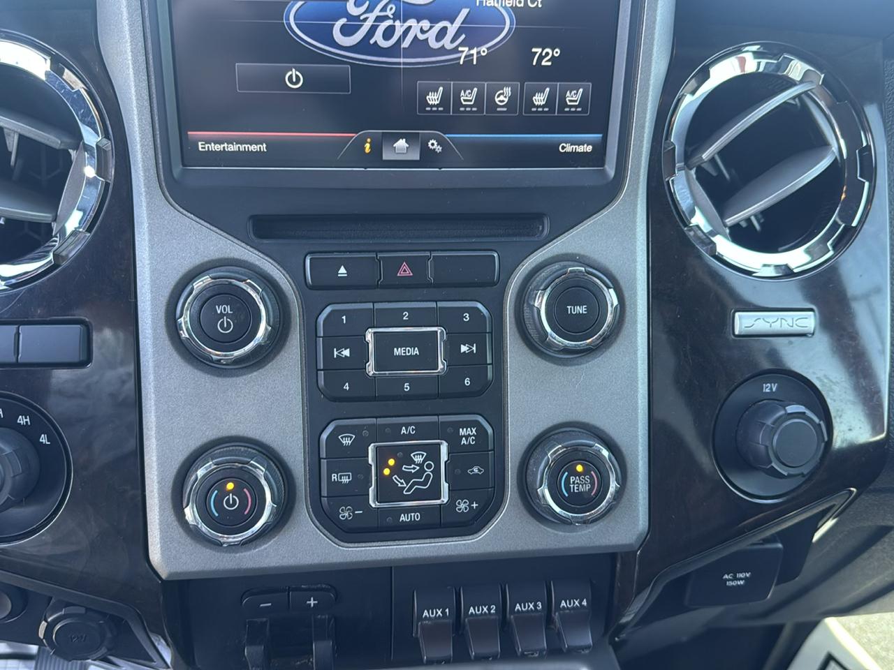 Ford F-250 SD Platinum Crew Cab 4WD 2016